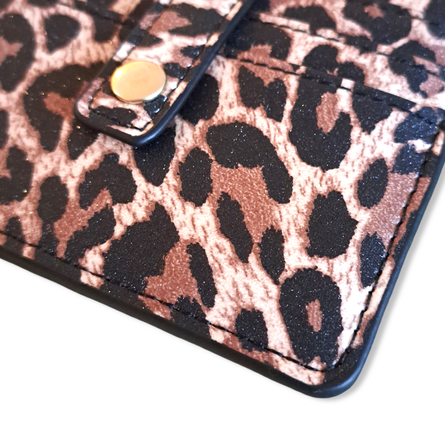 1000088904 Leopard Print Card Holder Wristlet