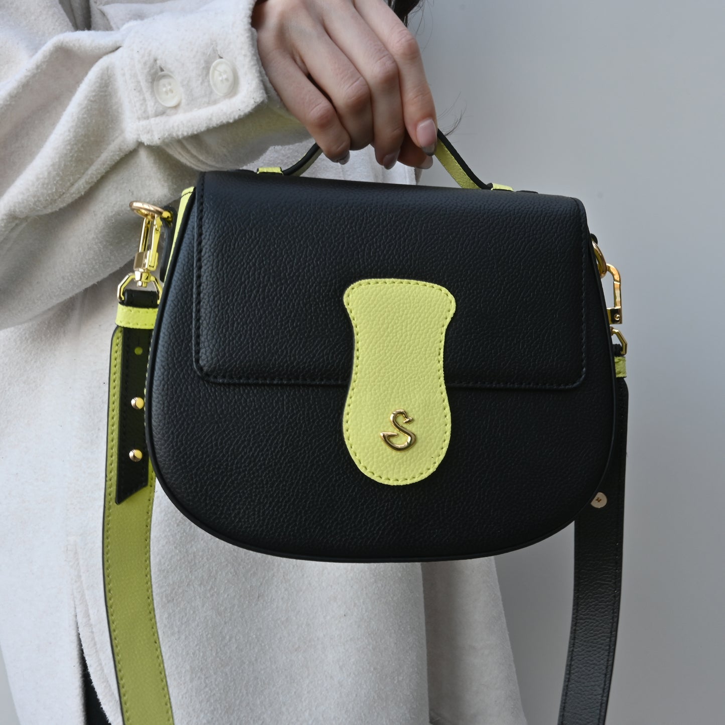 Dahlia Saddle Bag Neon Yellow DSC_4921