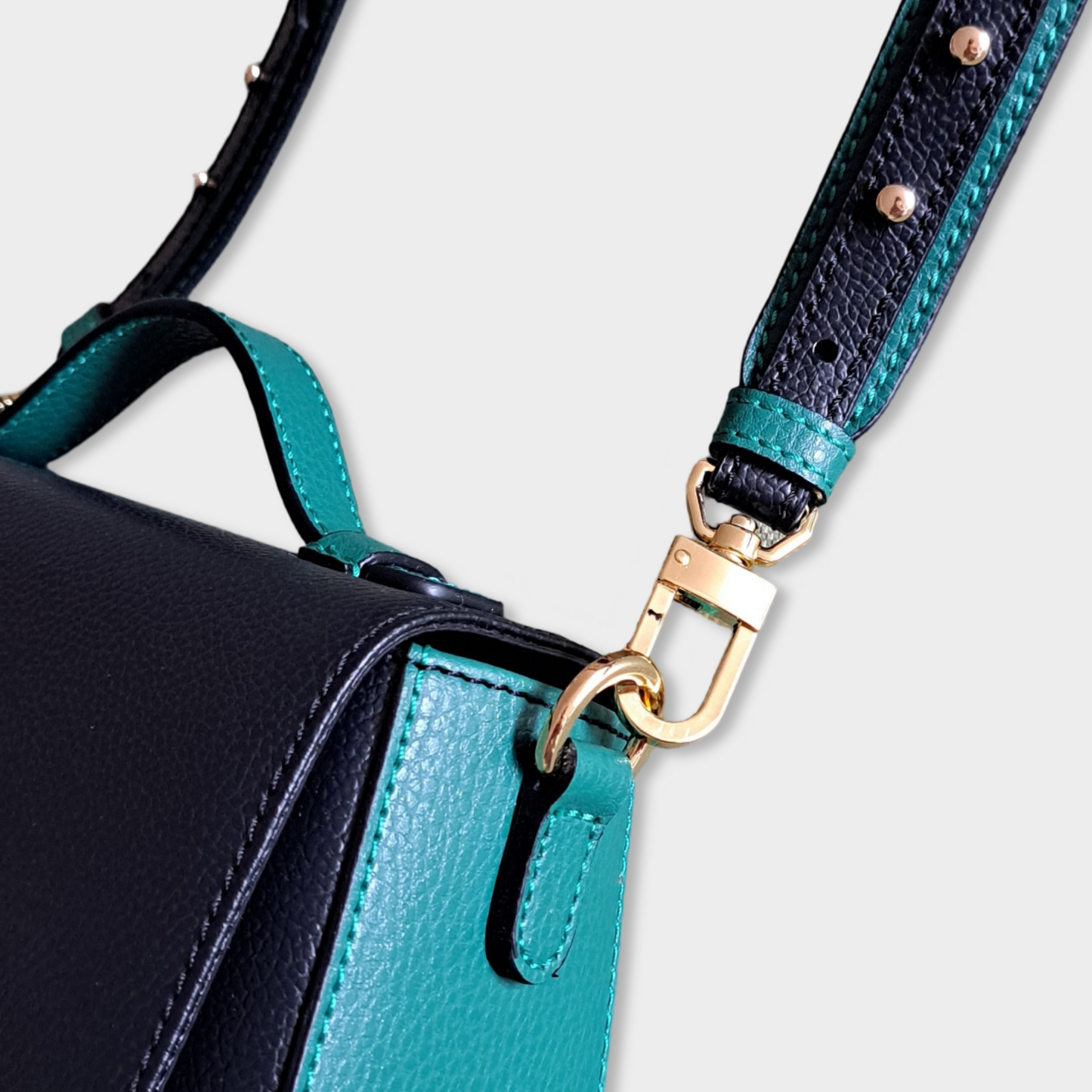 Ducksessory_Dahlia_Saddle_Bag_Green_1000087667