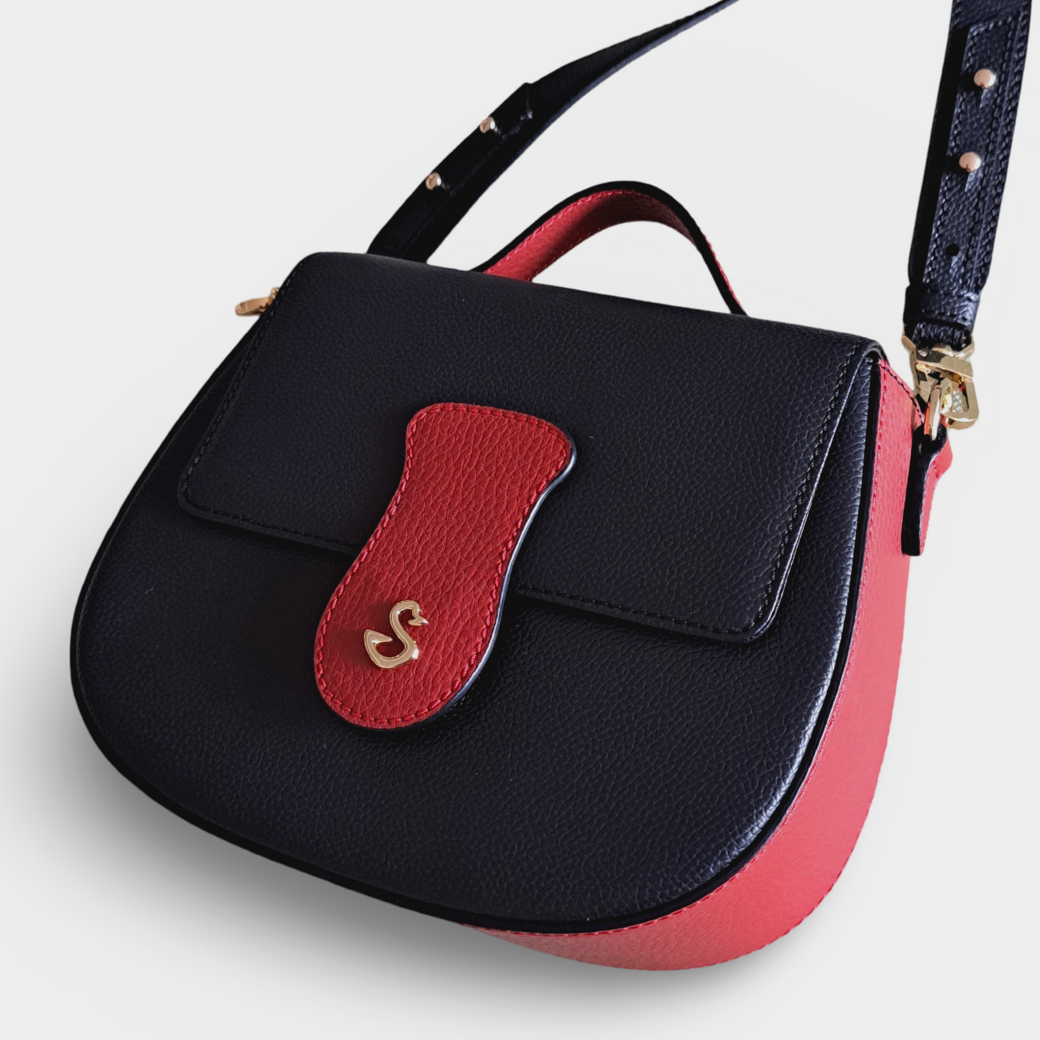 Ducksessory_Dahlia_Saddle_Bag_Red_1000087640