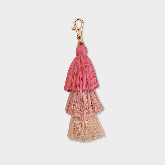 ducksessory-pink-tassel-bagcharm